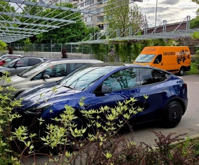 Tesla Model Y RWD LFP, снимка 1