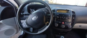 Kia Ceed 1.4i ГАЗ фабрична, снимка 10