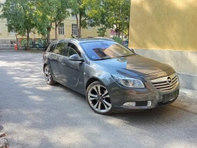     Opel Insignia 2.0  220