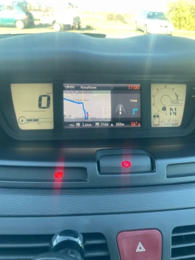 Citroen C4 Picasso - 7900 лв. / 4039.21 € - 25120784 6