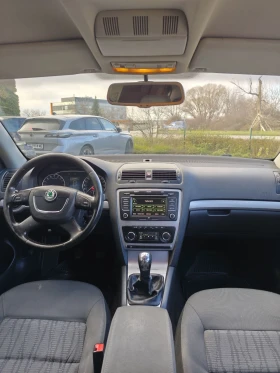 Skoda Octavia 2.0 TDI Common Rail 6 скорости, снимка 13