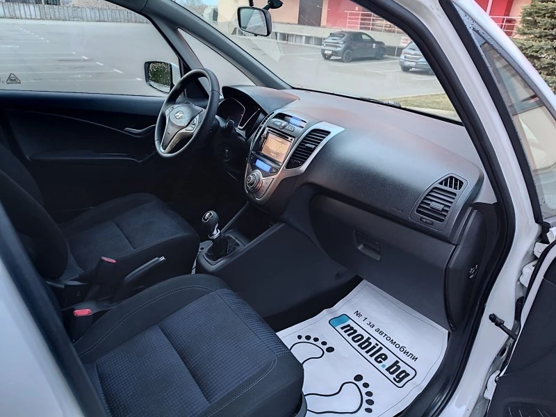 Hyundai Ix20 1.4i GPL 90ps navi, снимка 13 - Автомобили и джипове - 46619620