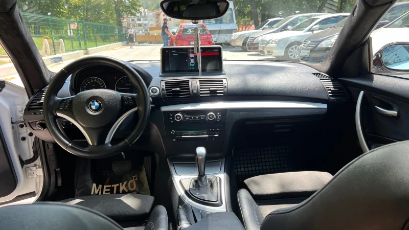 BMW 120 D, снимка 14 - Автомобили и джипове - 48105489