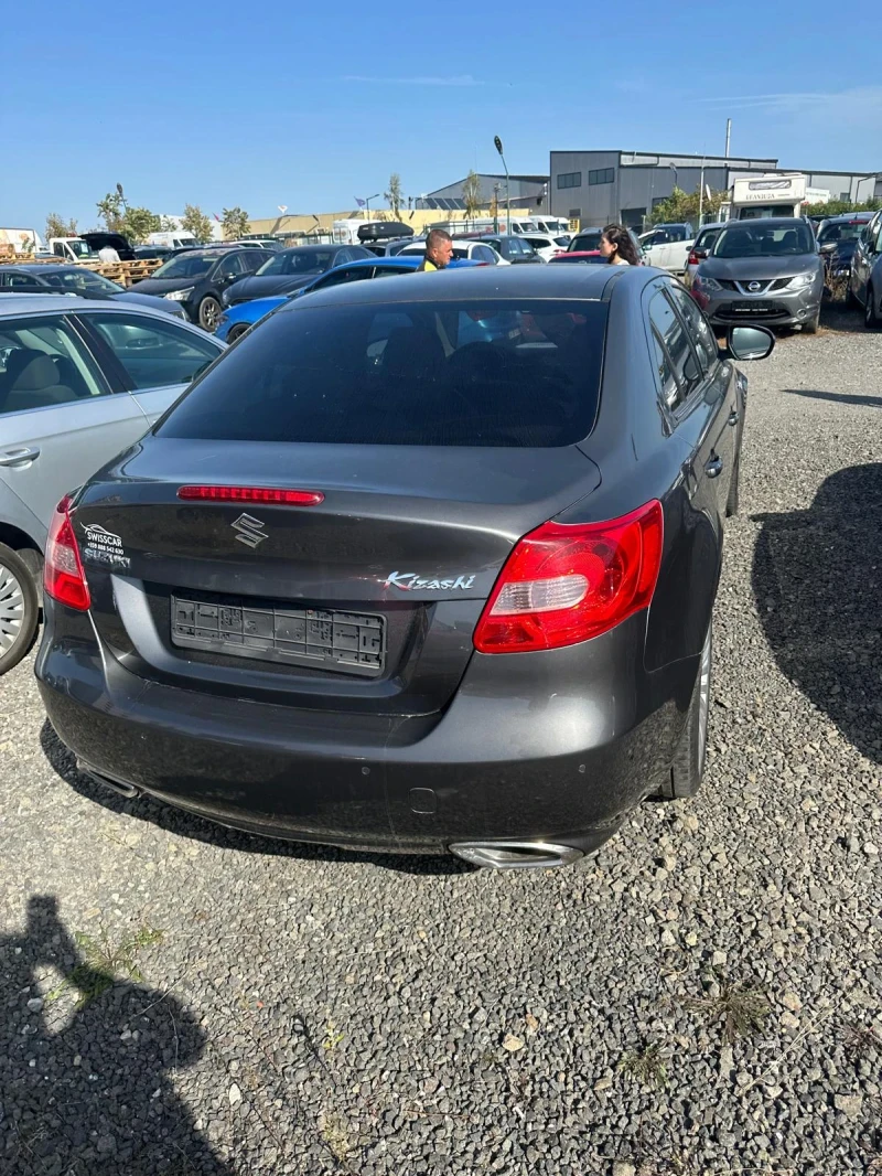 Suzuki Kizashi 2.4i, снимка 4 - Автомобили и джипове - 49027327