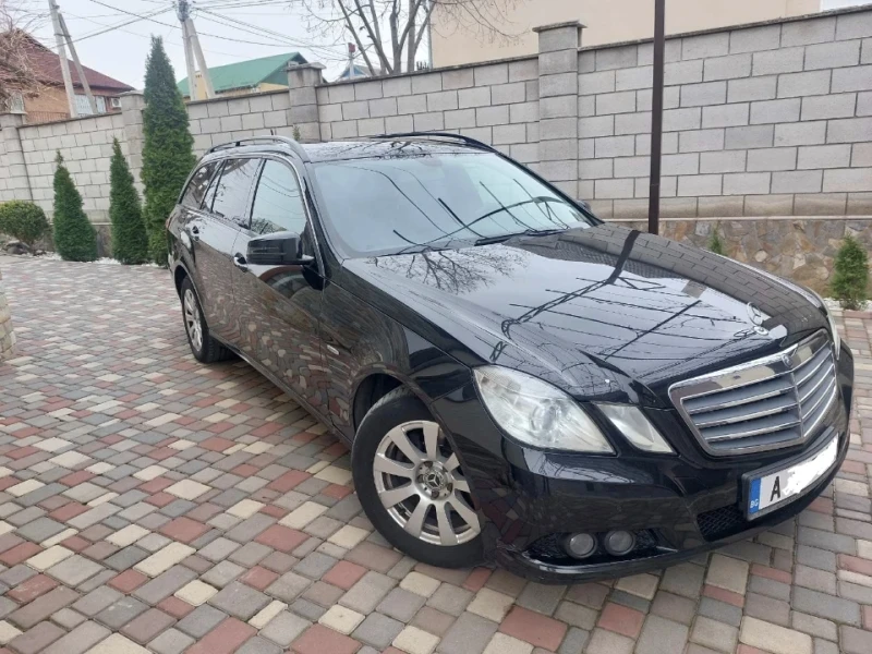 Mercedes-Benz E 200, снимка 2 - Автомобили и джипове - 49504984