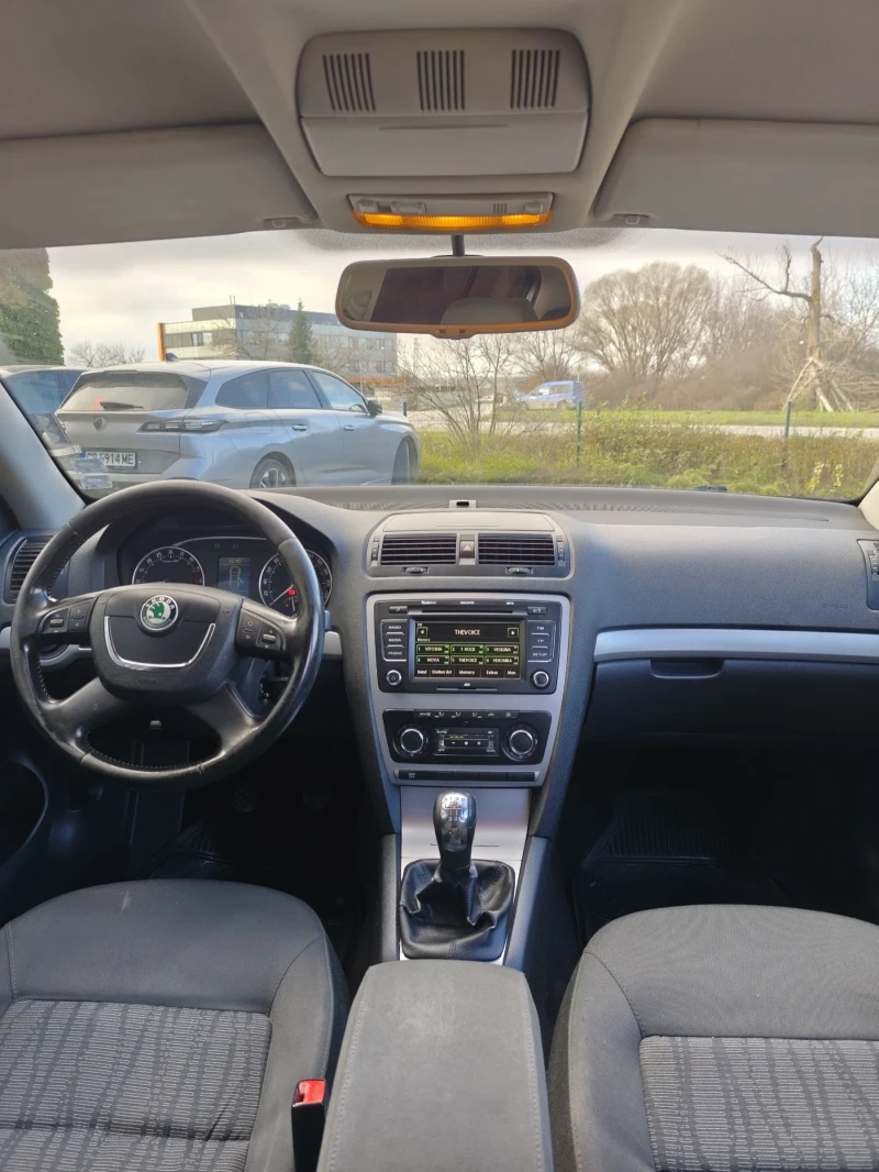 Skoda Octavia 2.0 TDI Common Rail 6 скорости, снимка 13 - Автомобили и джипове - 52752388