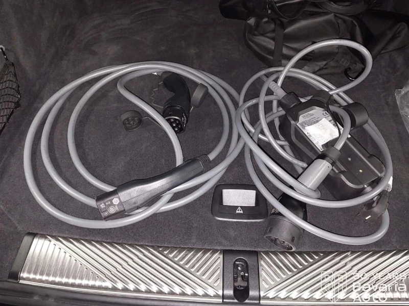 BMW i5 M60 xDrive Touring, снимка 15 - Автомобили и джипове - 52833519