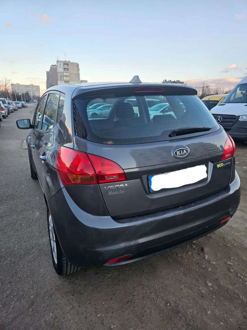 Kia Venga 1.4, снимка 7 - Автомобили и джипове - 52944759
