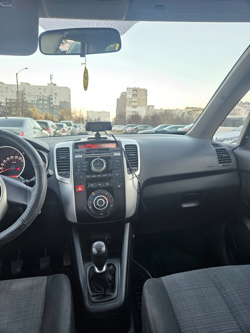 Kia Venga 1.4, снимка 15 - Автомобили и джипове - 52944759