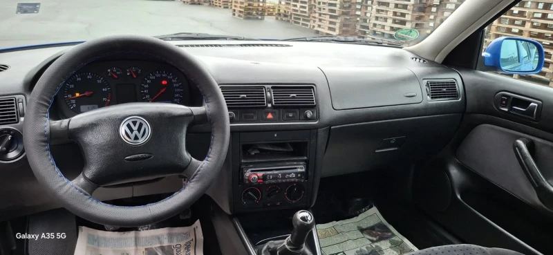 VW Golf 1.6, снимка 8 - Автомобили и джипове - 53392132