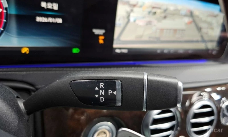 Mercedes-Benz S 560, снимка 9 - Автомобили и джипове - 53529257