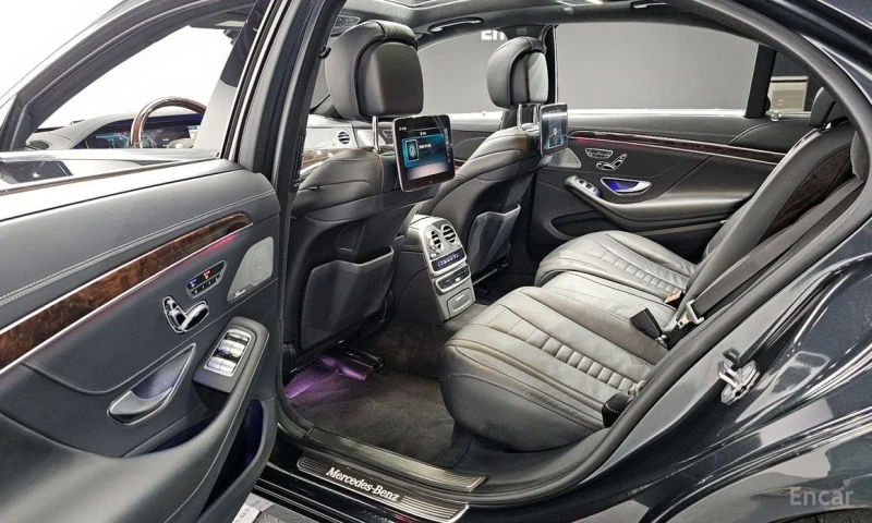 Mercedes-Benz S 560, снимка 12 - Автомобили и джипове - 53529257