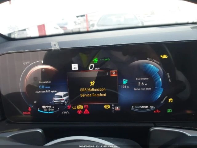 Mercedes-Benz EQB 300 SUV* 4MATIC* ДИСТРОНИК* 360* ШИБИДАХ* ПОДГРЕВИ, снимка 7 - Автомобили и джипове - 53648046