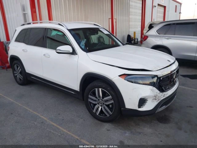 Mercedes-Benz EQB 300 SUV* 4MATIC* ДИСТРОНИК* 360* ШИБИДАХ* ПОДГРЕВИ