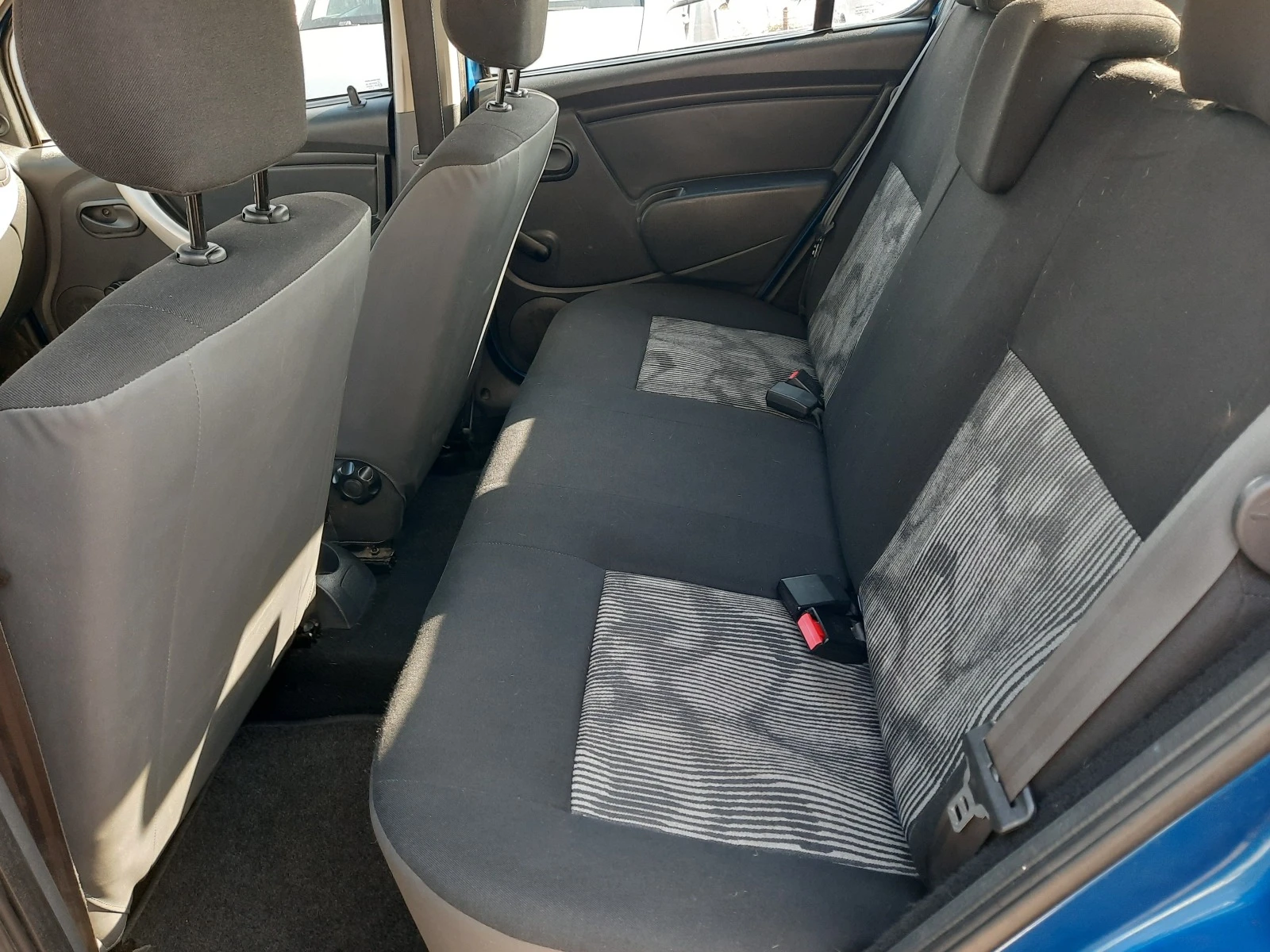 Dacia Sandero !   | Mobile.bg   12