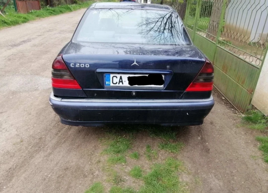 Mercedes-Benz C 200 Газов инжекцион  - изображение 4