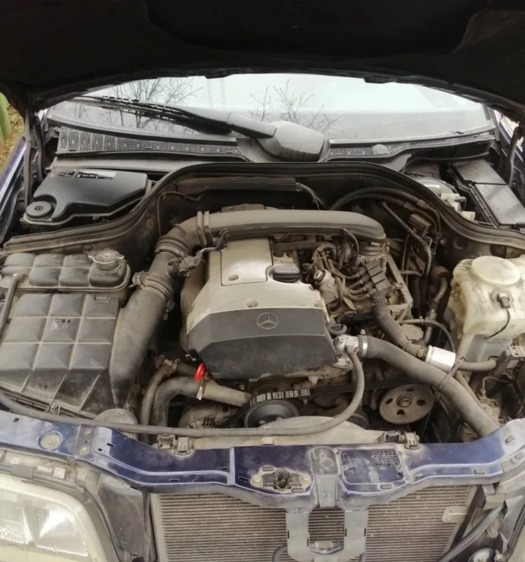 Mercedes-Benz C 200 Газов инжекцион  - изображение 5