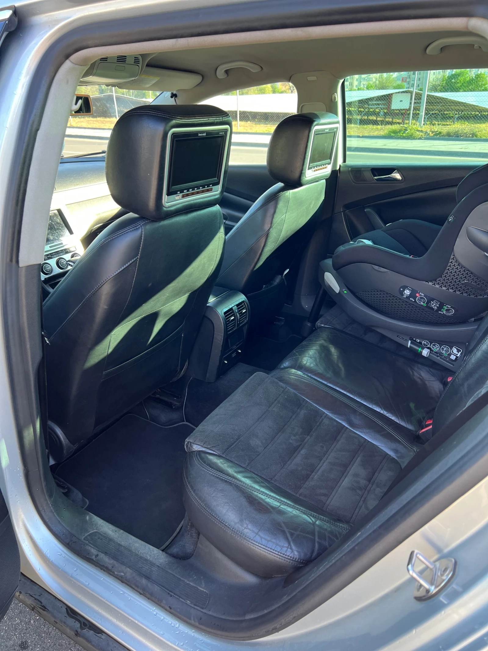 VW Passat  - изображение 7