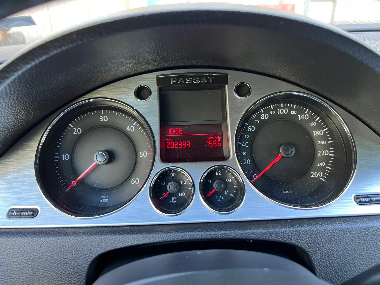 VW Passat  - изображение 9