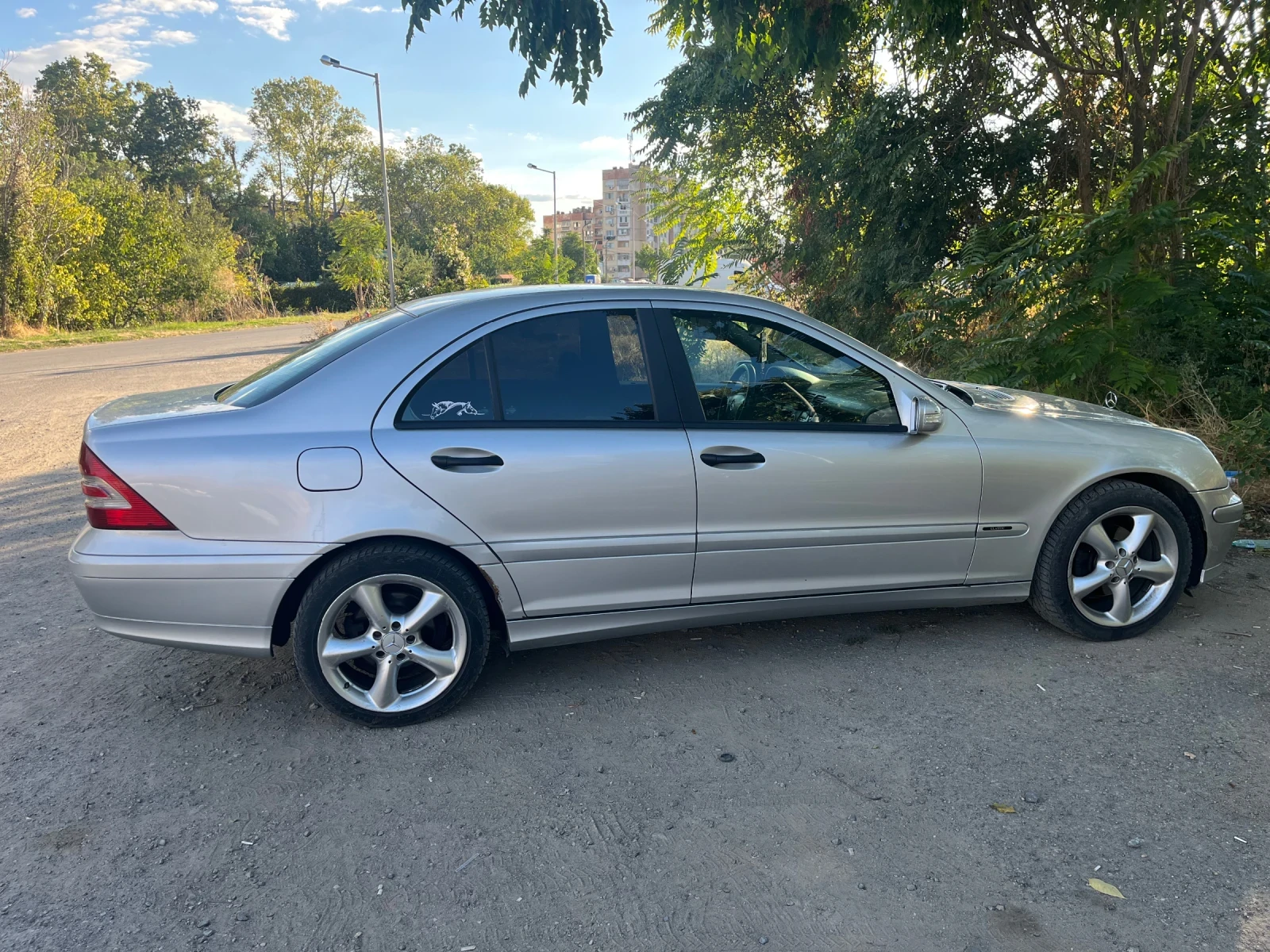 Mercedes-Benz C 200  - изображение 5