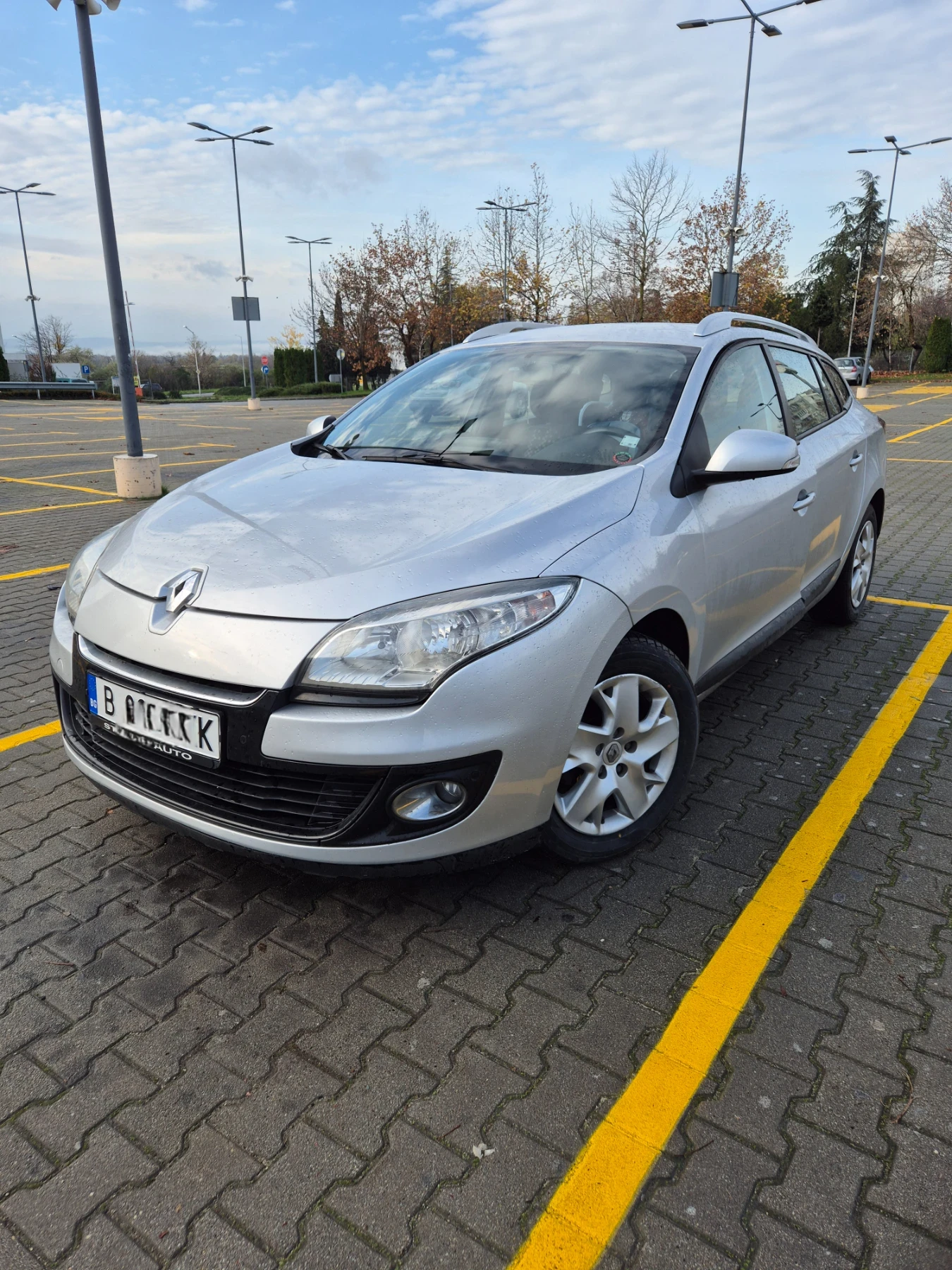 Renault Megane 1.5 dci - изображение 2