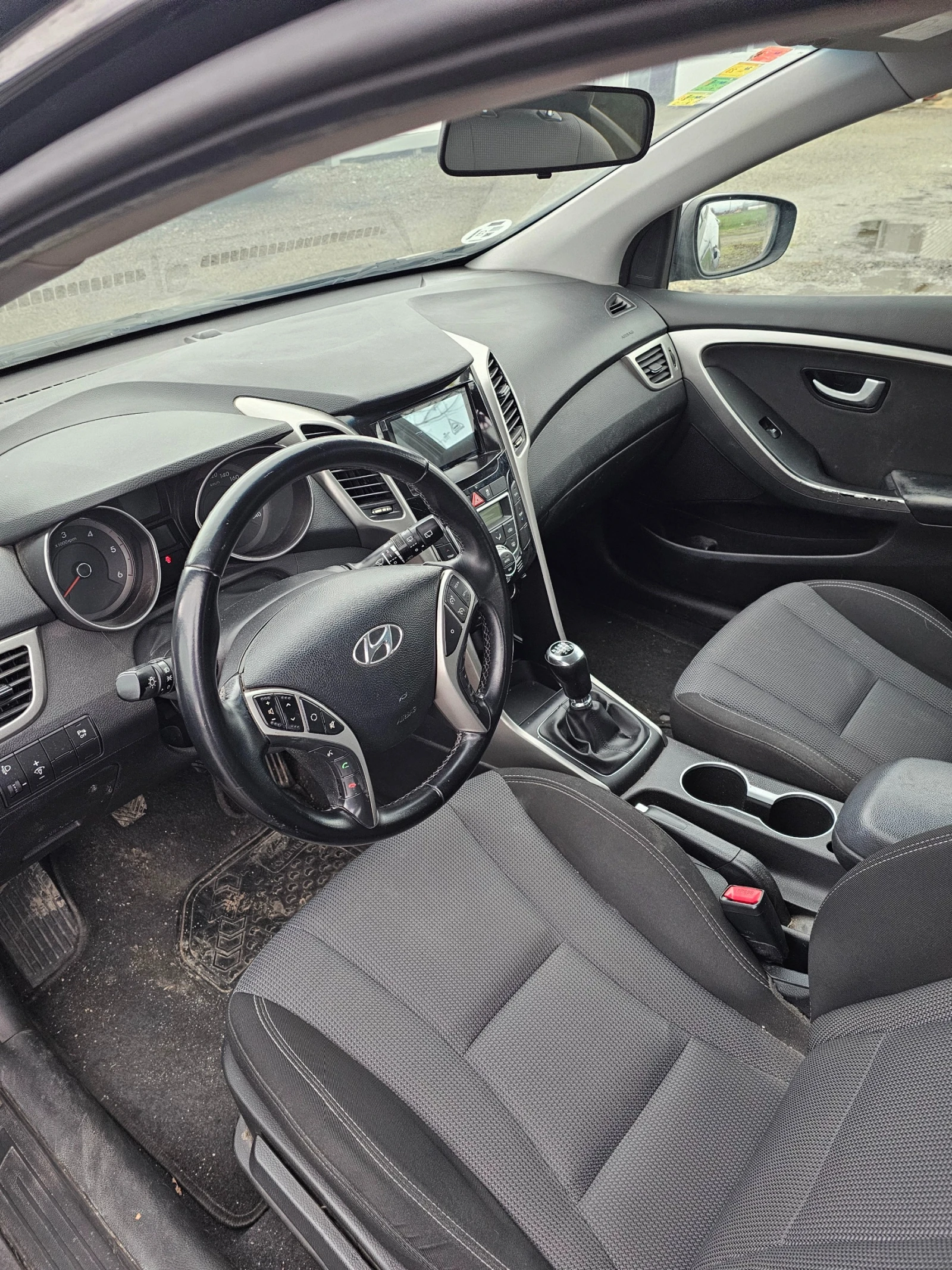Hyundai I30 1.6 crdi - изображение 5