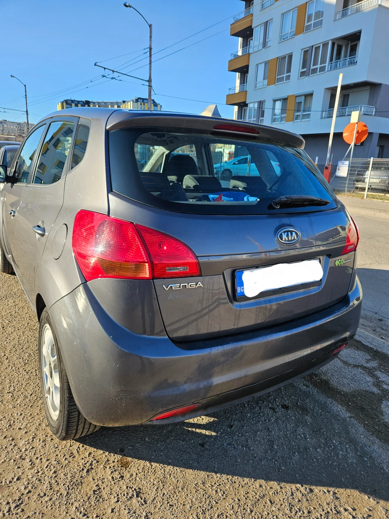 Kia Venga 1.4 - изображение 8