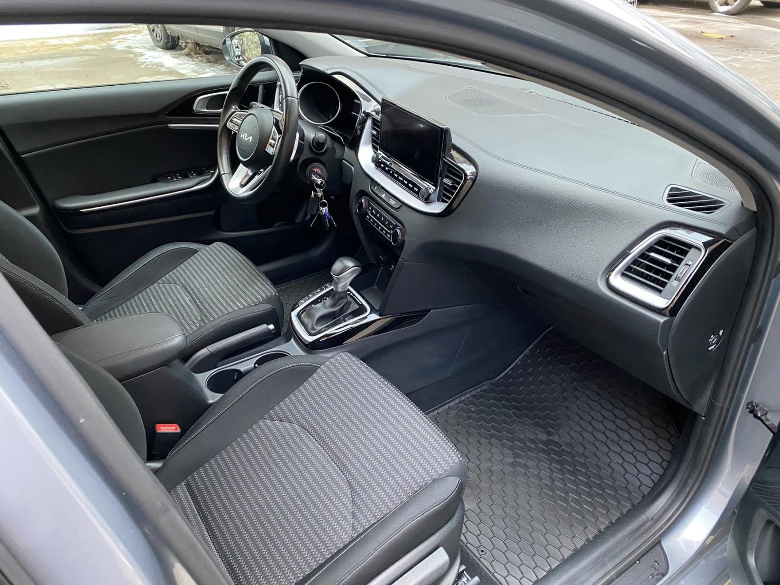 Kia Ceed 1.5 T-GDI/DCT7/ Active Business | Mobile.bg � ����������� 11