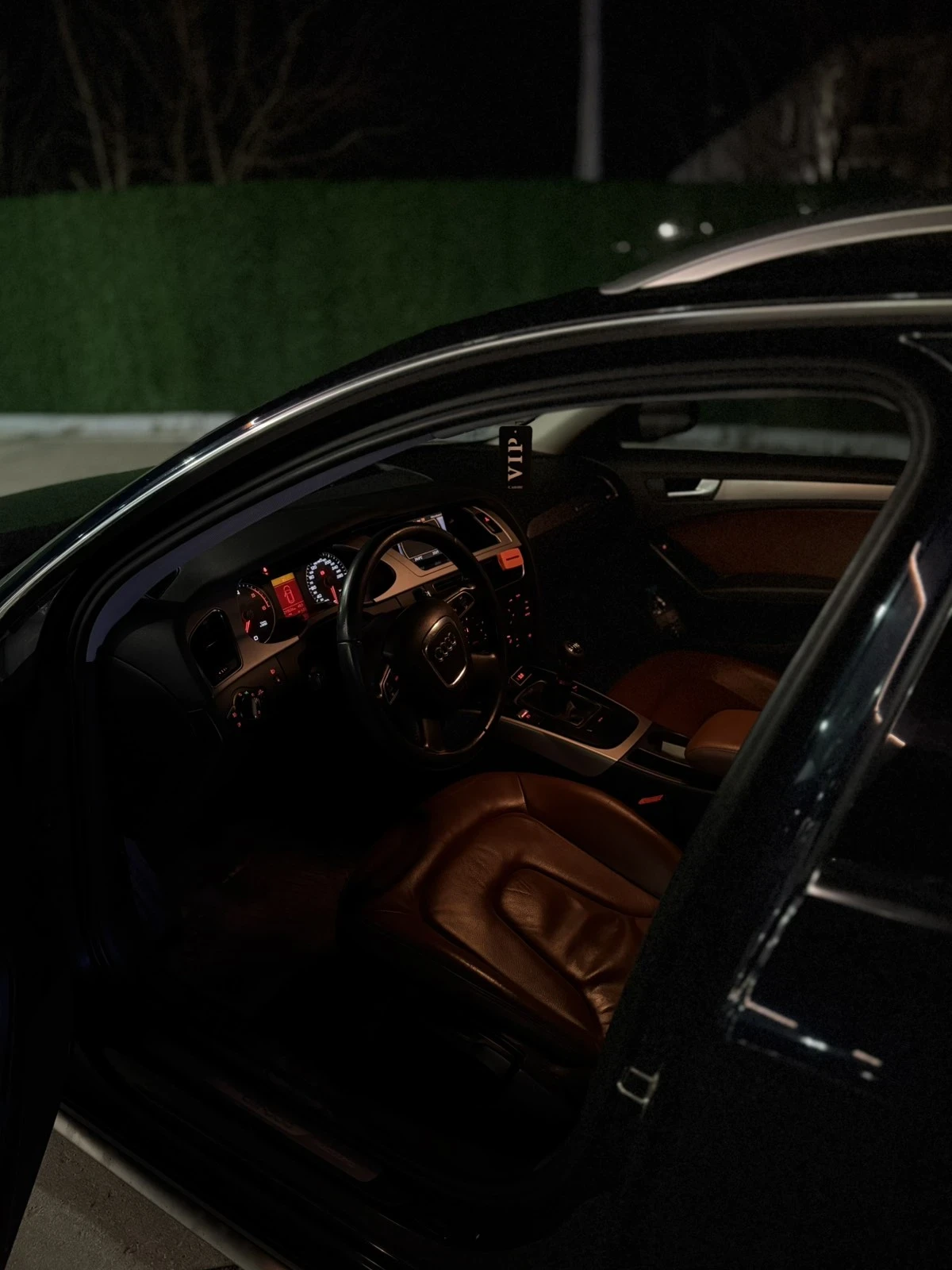 Audi A4 Allroad 2.0 tdi - изображение 9