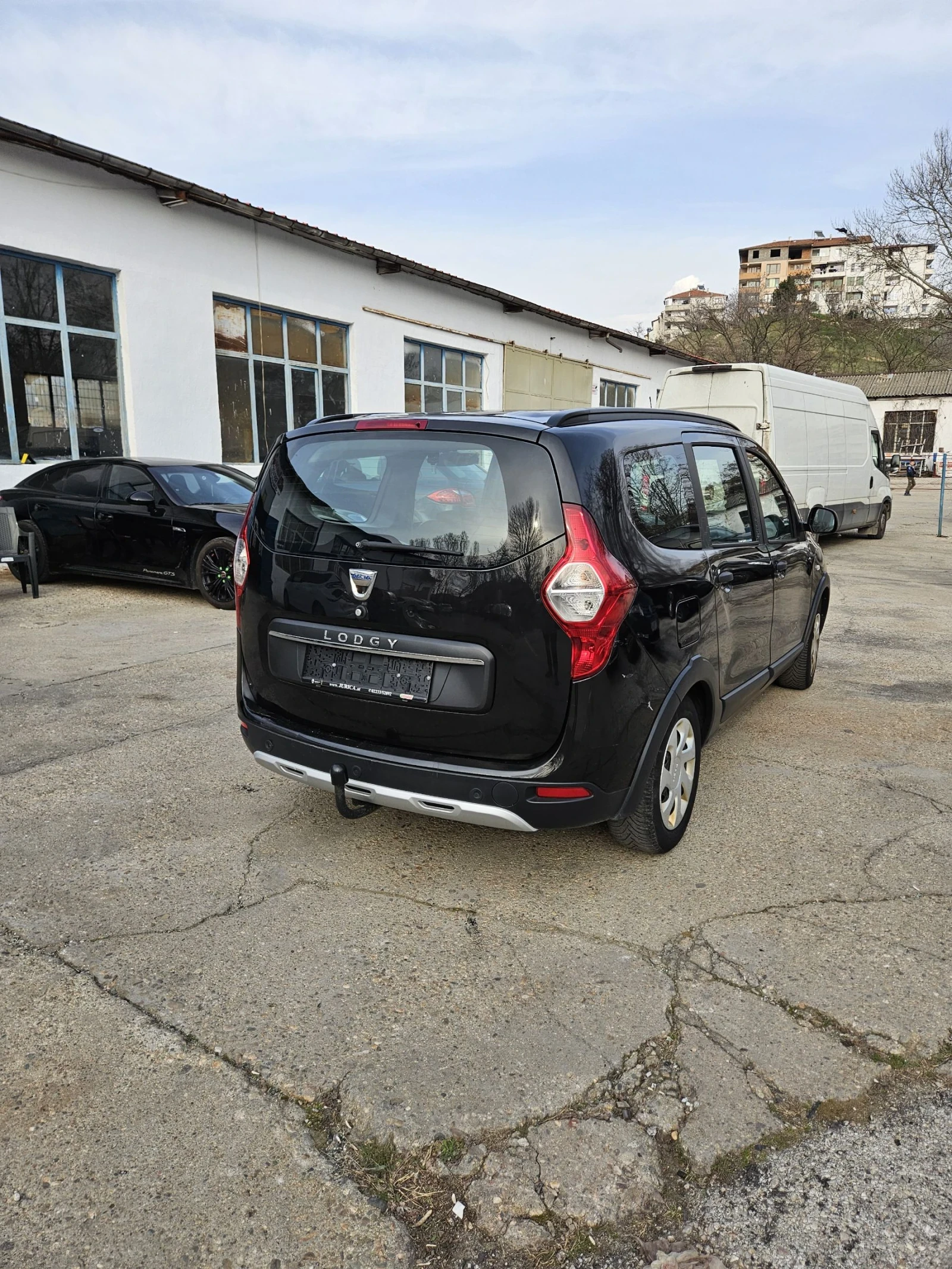 Dacia Lodgy  - изображение 3