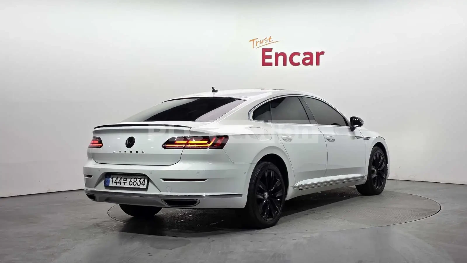 VW Arteon 2.0TDI| DINE| 360| DIGITAL| ПАНО| ВКЛ.ТЕХНОТЕСТ, снимка 3 - Автомобили и джипове - 54762140