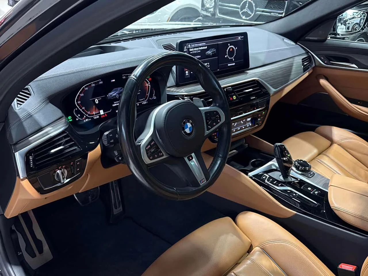 BMW 540 * 540i xDrive * CARFAX * ЦЕНА ДО БГ, снимка 7 - Автомобили и джипове - 54982411