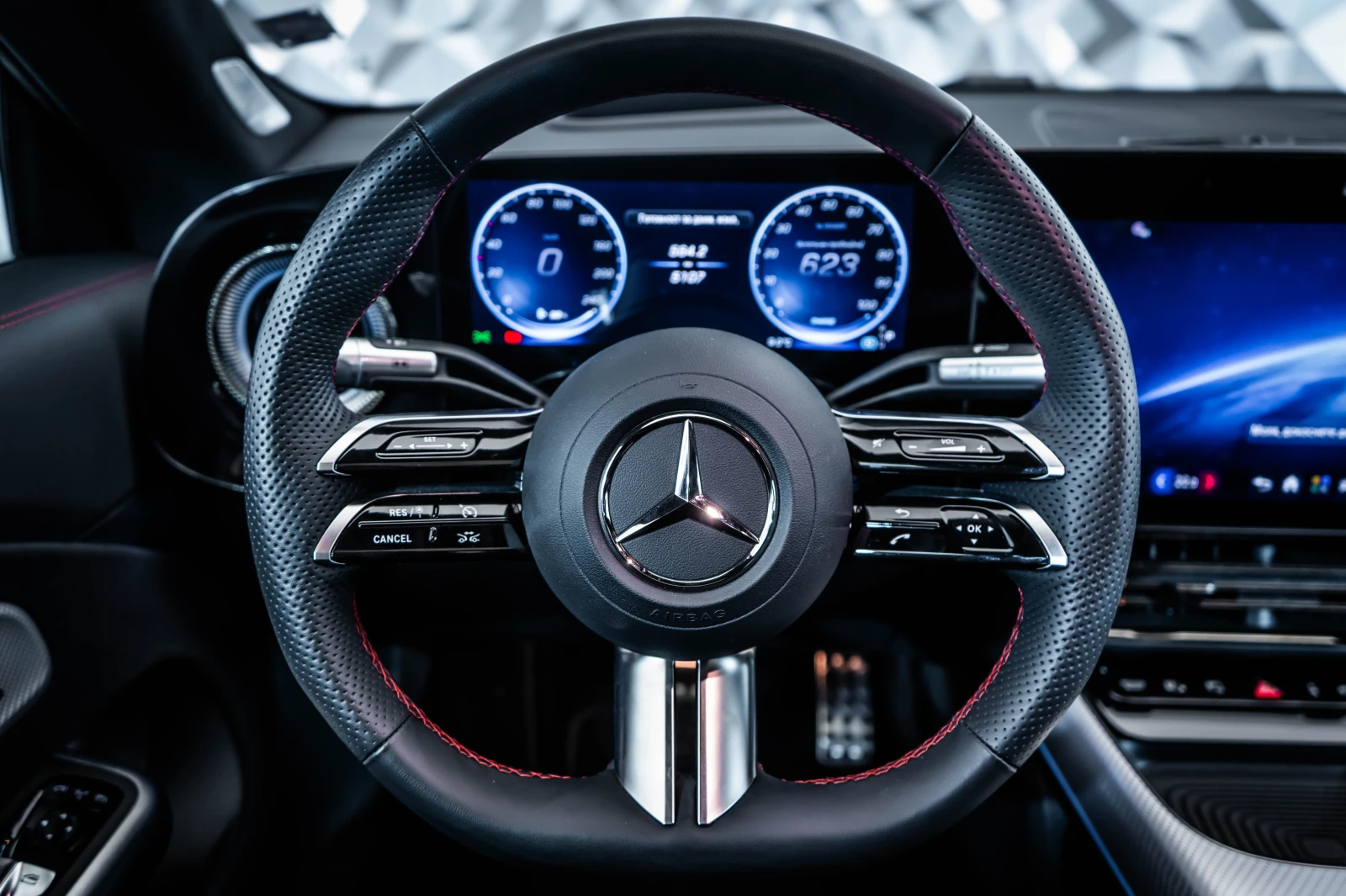 Mercedes-Benz CLA 350 4M AMG* HuD* 360* , снимка 11 - Автомобили и джипове - 55134691