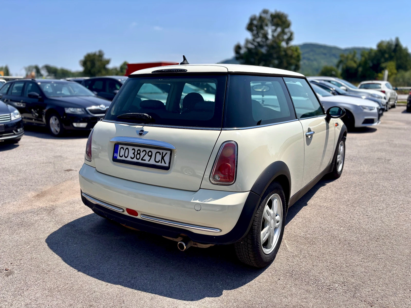 Mini One, снимка 6 - Автомобили и джипове - 55155250