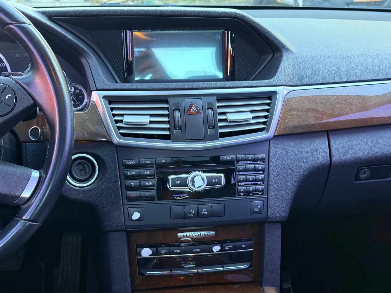 Mercedes-Benz E 300, снимка 14 - Автомобили и джипове - 56289000