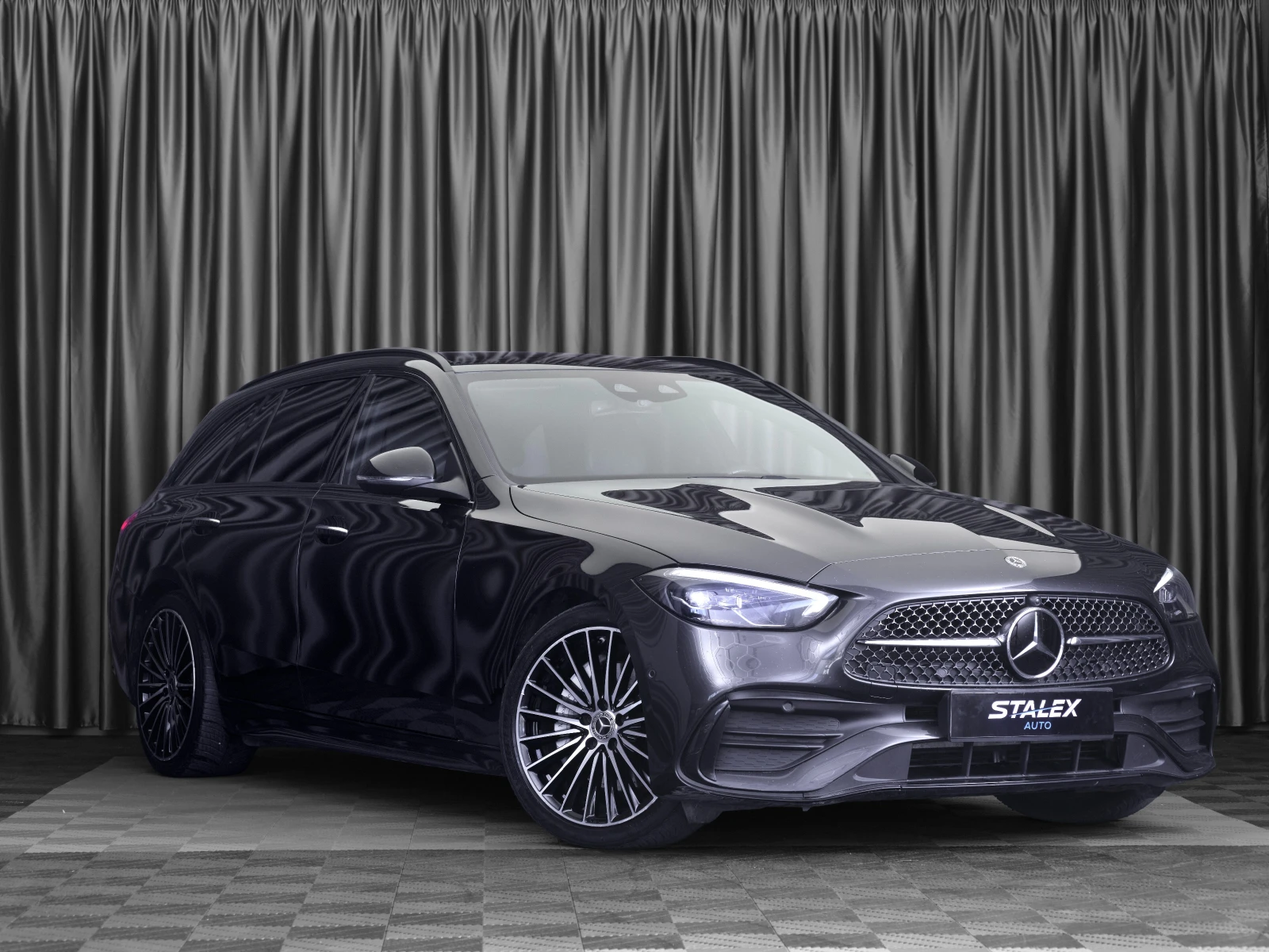 Mercedes-Benz C 220 AMG LINE /4Matic/9G Tronic , снимка 2 - Автомобили и джипове - 55546440