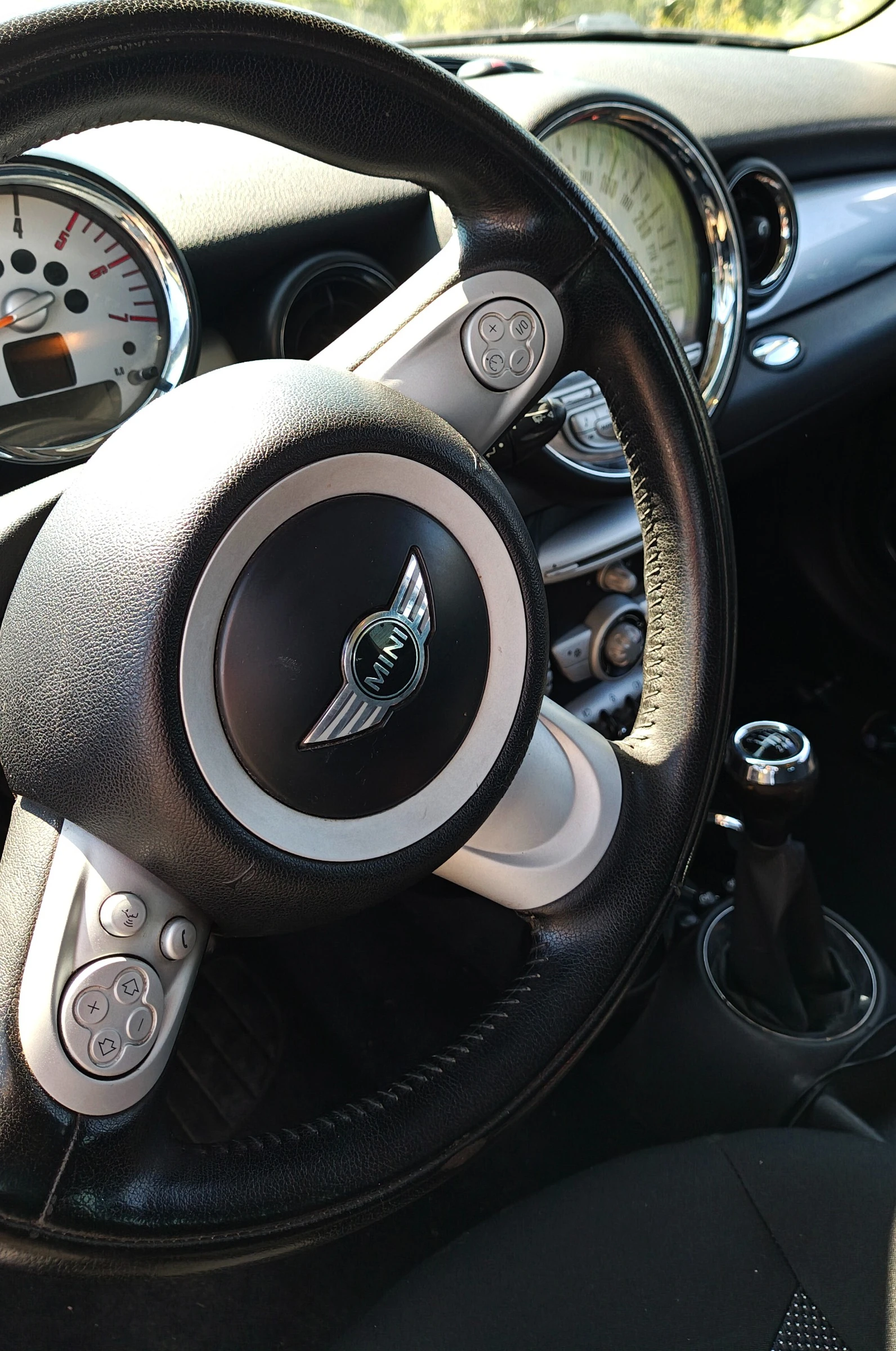 Mini Clubman Cooper S, снимка 7 - Автомобили и джипове - 55561565