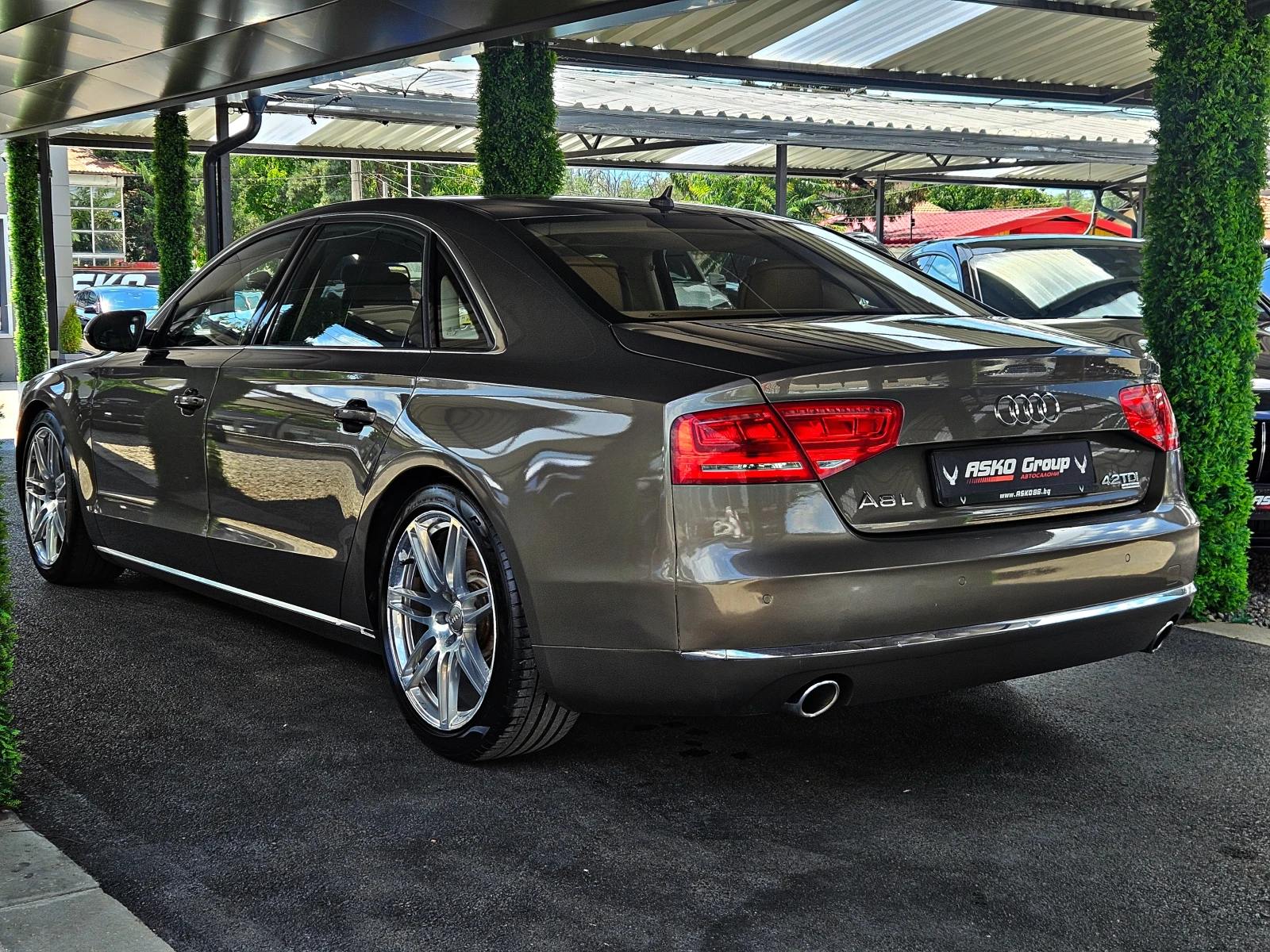 Audi A8 L/4.2TDI/TV/DISTR/BOSE/CAMERA/ОБДУХ/МАСАЖ/ВАКУМ/LI, снимка 7 - Автомобили и джипове - 55568705