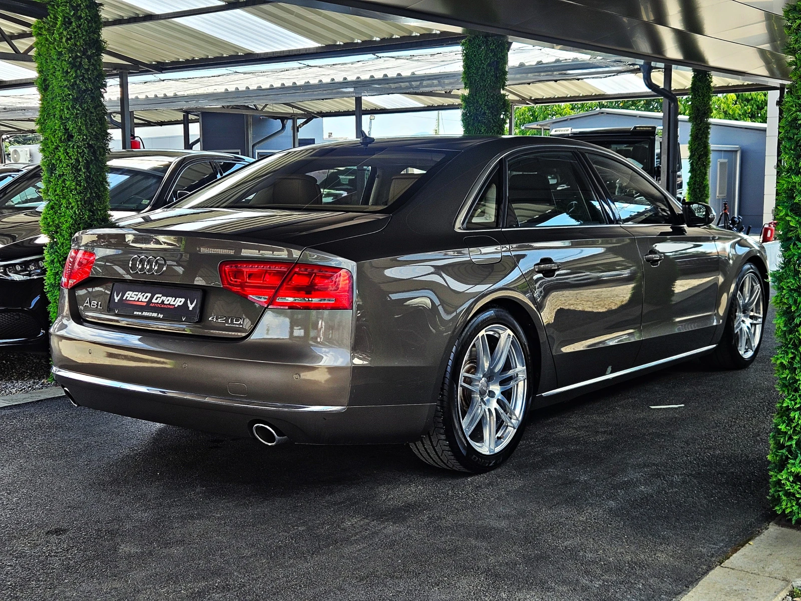 Audi A8 L/4.2TDI/TV/DISTR/BOSE/CAMERA/ОБДУХ/МАСАЖ/ВАКУМ/LI, снимка 5 - Автомобили и джипове - 55568705