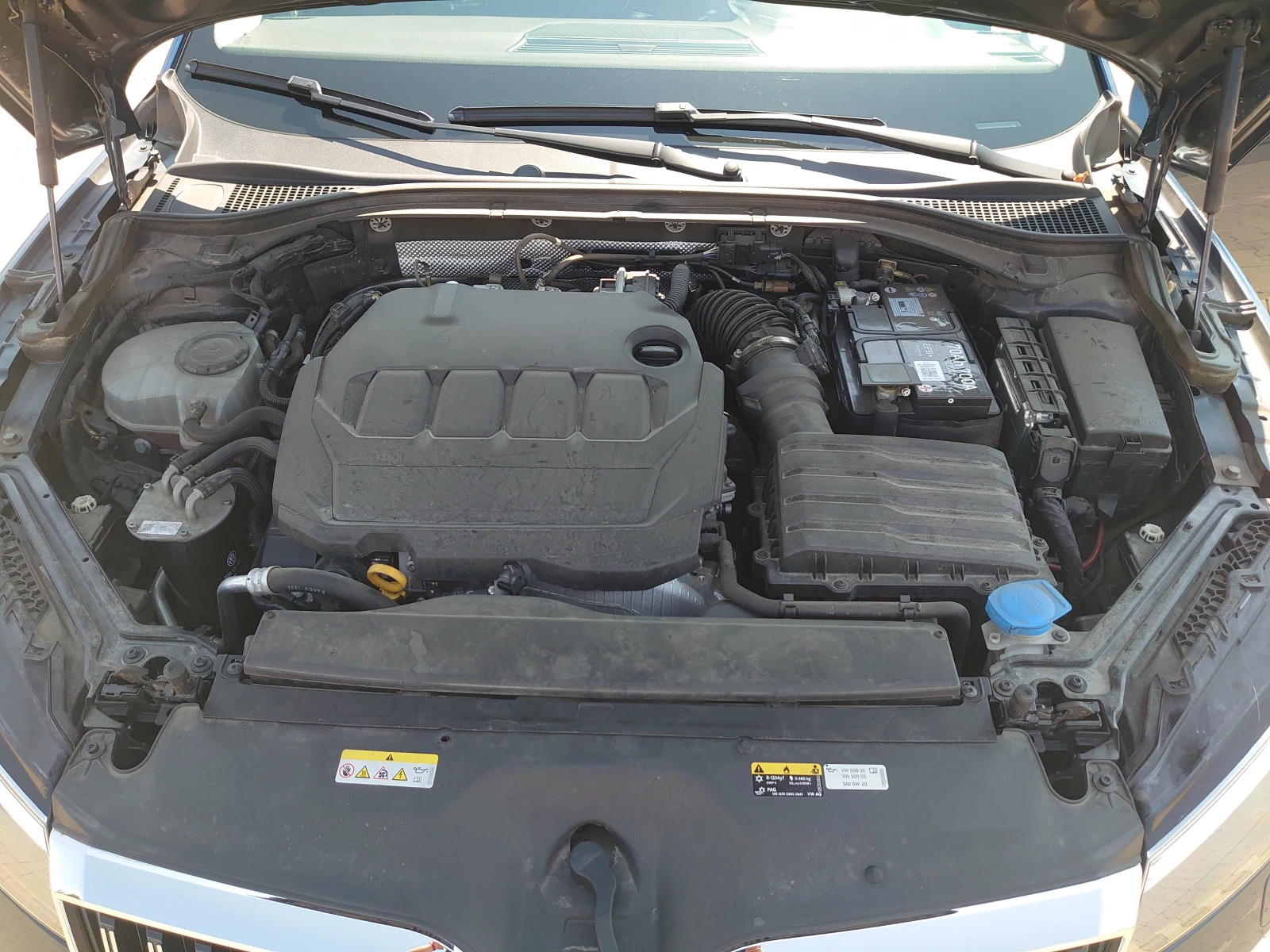 Skoda Superb Style Plus Facelift, снимка 16 - Автомобили и джипове - 55633175