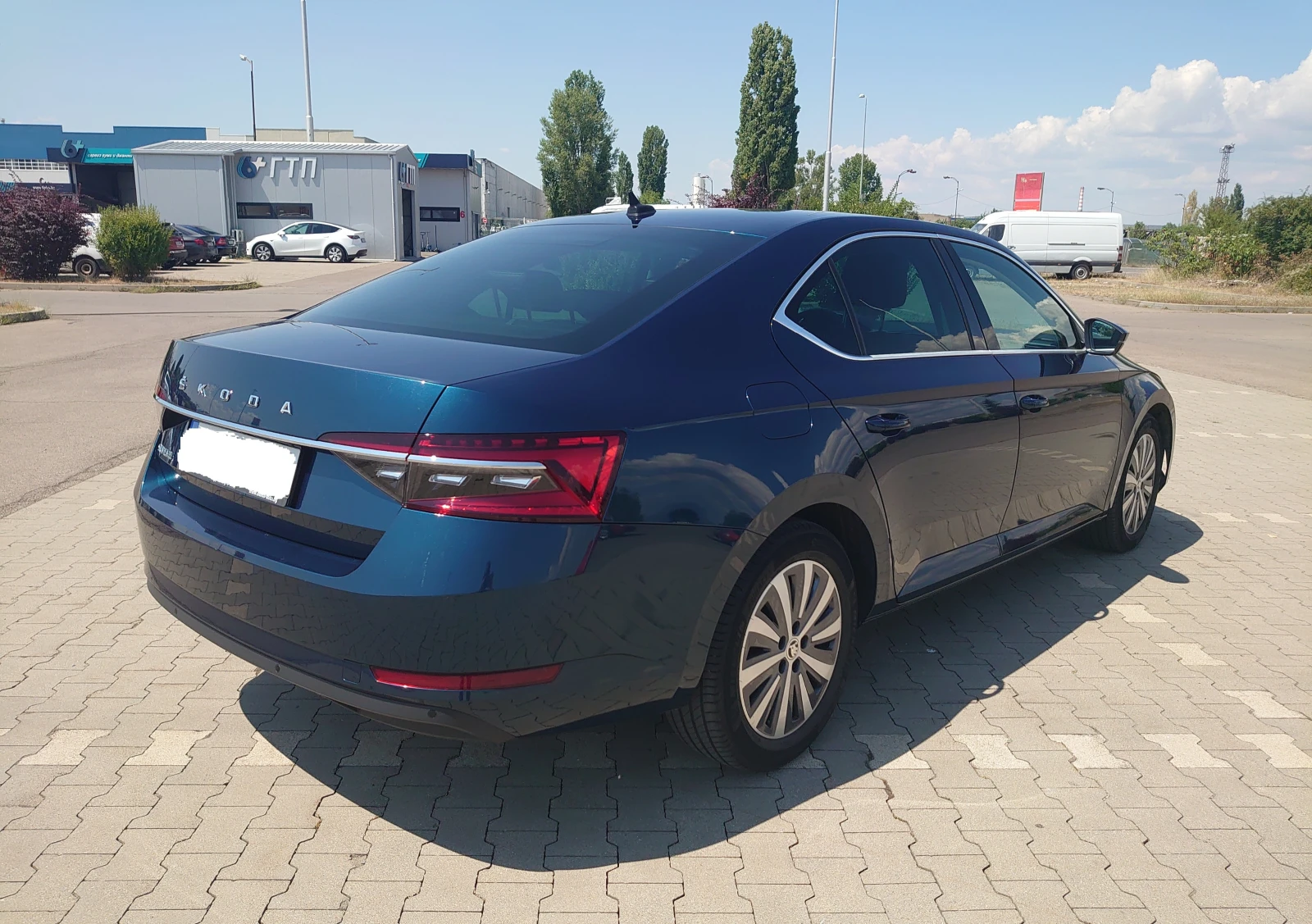 Skoda Superb Style Plus Facelift, снимка 5 - Автомобили и джипове - 55633175