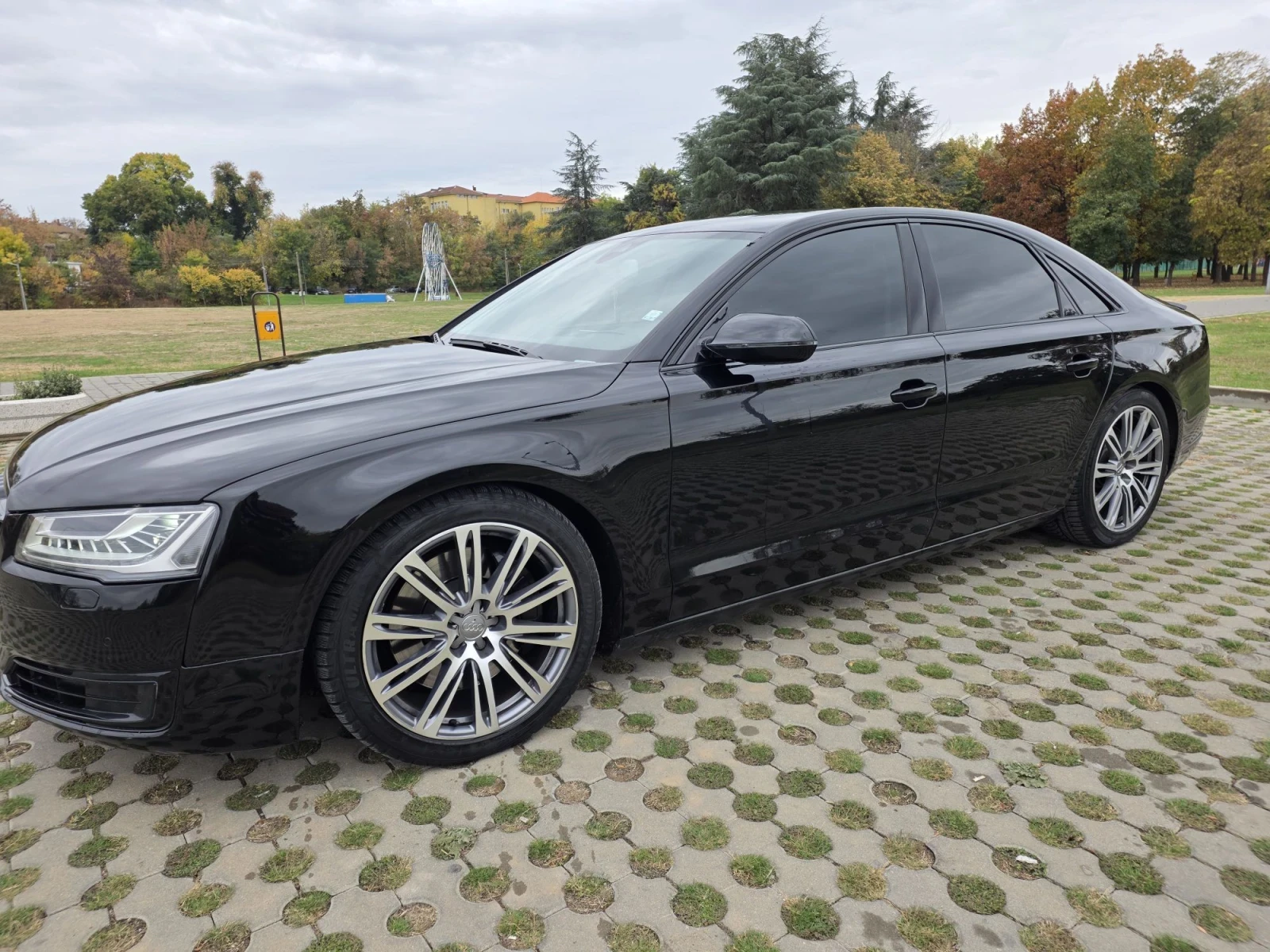 Audi A8 4.2TDI MATRIX, снимка 2 - Автомобили и джипове - 56741108