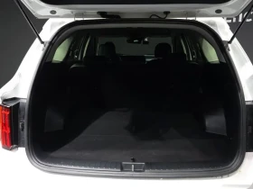 Kia Sorento 2.2 CRDi   2022   202 к.с.   ТОП ЦЕНА, снимка 16
