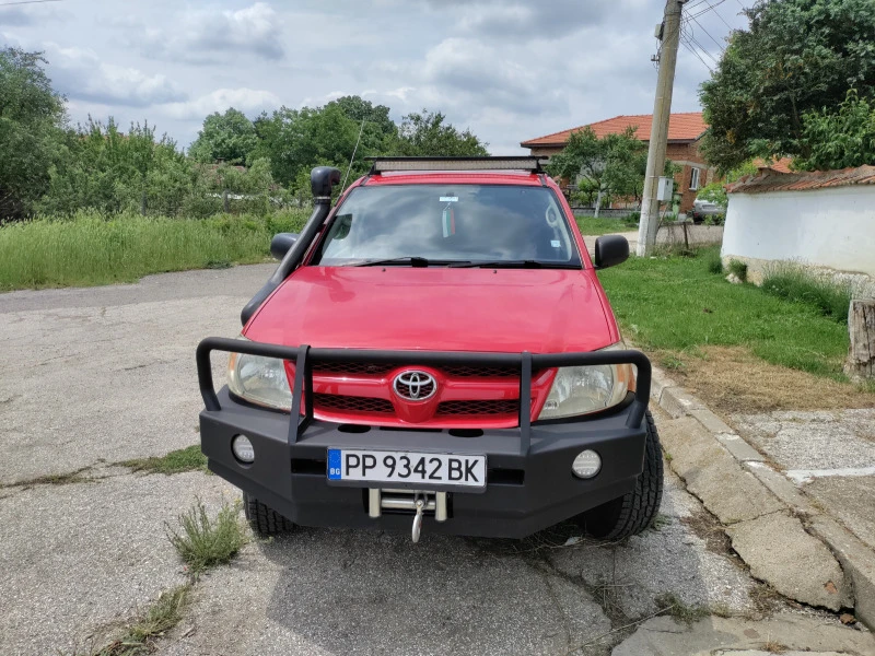 Toyota Hilux, снимка 1 - Автомобили и джипове - 47057786