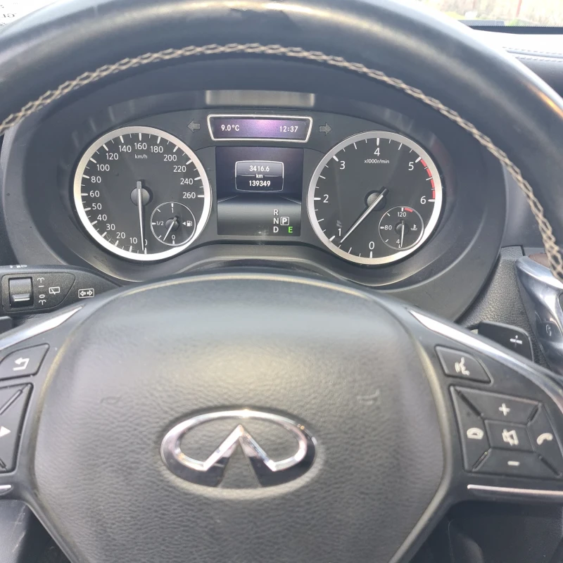 Infiniti QX30 AWD, снимка 9 - Автомобили и джипове - 49323577