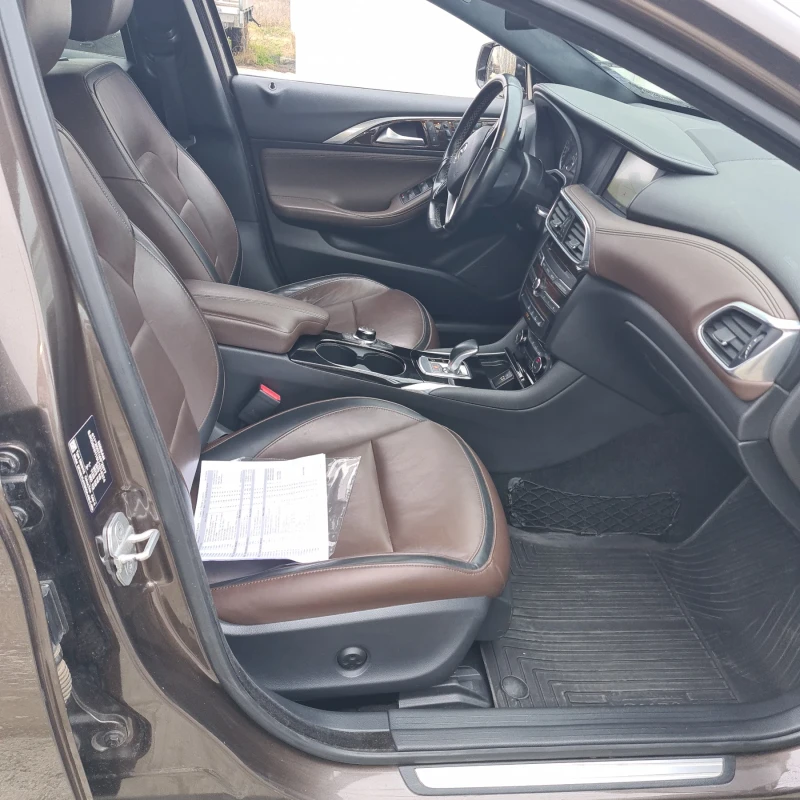 Infiniti QX30 AWD, снимка 5 - Автомобили и джипове - 49323577