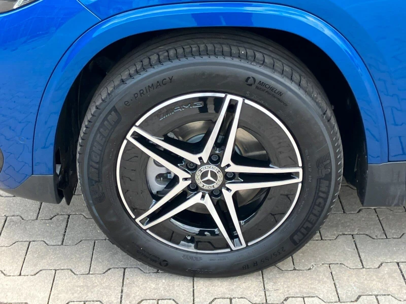 Mercedes-Benz EQA 300 4-MATIC AMG NIGHT LED 360 CAMERA, снимка 4 - Автомобили и джипове - 51672555