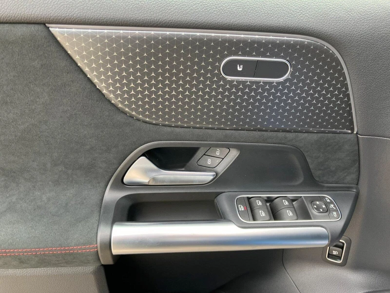 Mercedes-Benz EQA 300 4-MATIC AMG NIGHT LED 360 CAMERA, снимка 5 - Автомобили и джипове - 51672555