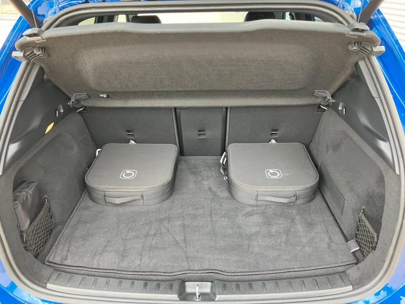 Mercedes-Benz EQA 300 4-MATIC AMG NIGHT LED 360 CAMERA, снимка 9 - Автомобили и джипове - 51672555