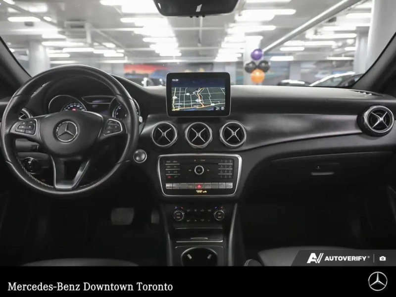 Mercedes-Benz GLA 250 AMG packet* Carplay* Пано* Подгрев, снимка 15 - Автомобили и джипове - 52317598